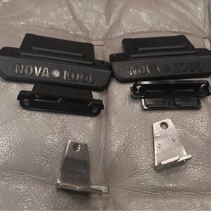 Nova Kool Black and Silver Latch Set